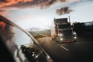 These Simple Steps Can Help Truck Drivers Avoid an Accident