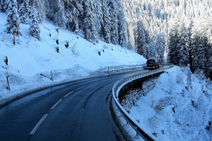 Driving Tips to Help Truck Drivers in Winter Weather